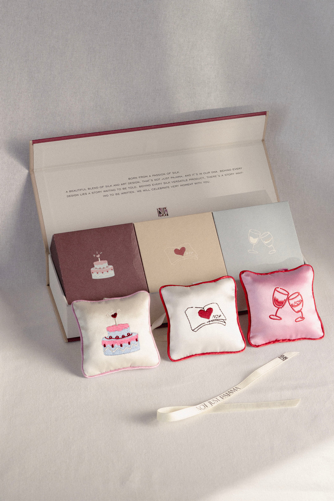 Little Joy Gift | Shine-Shine Silk Sachet Gift Box Set