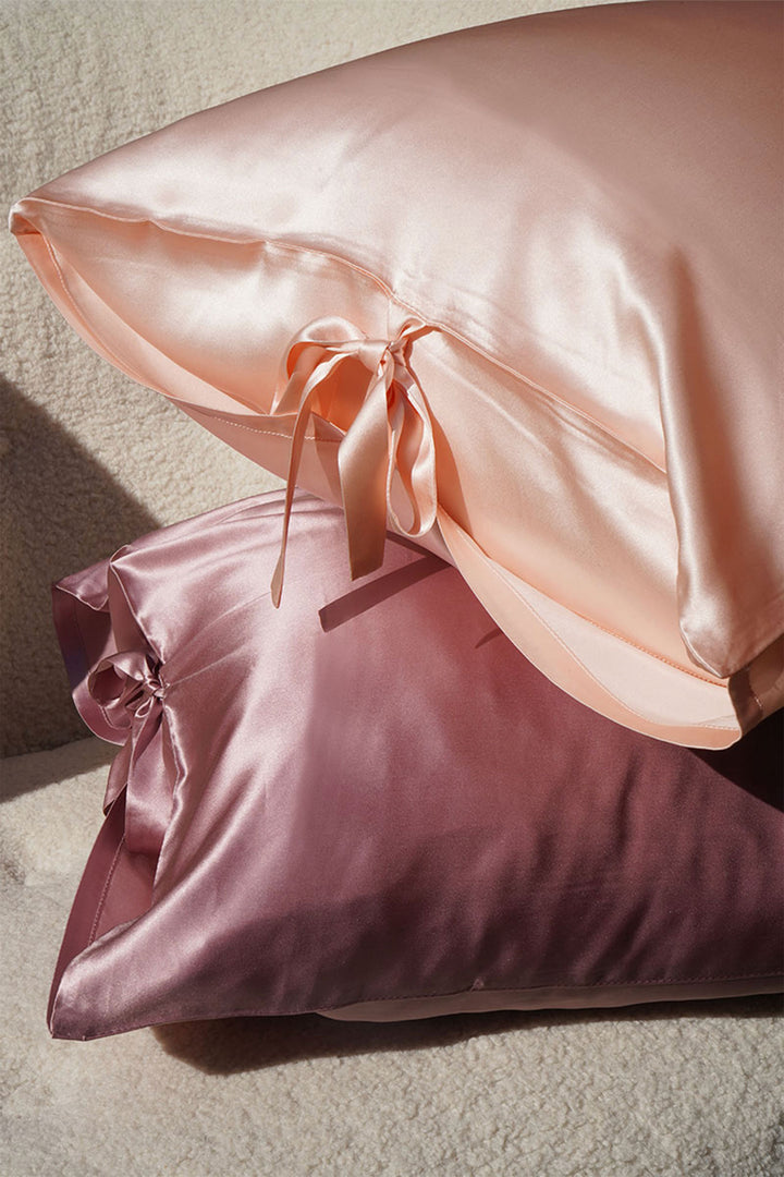 Classic Bowknot Silk Pillowcase