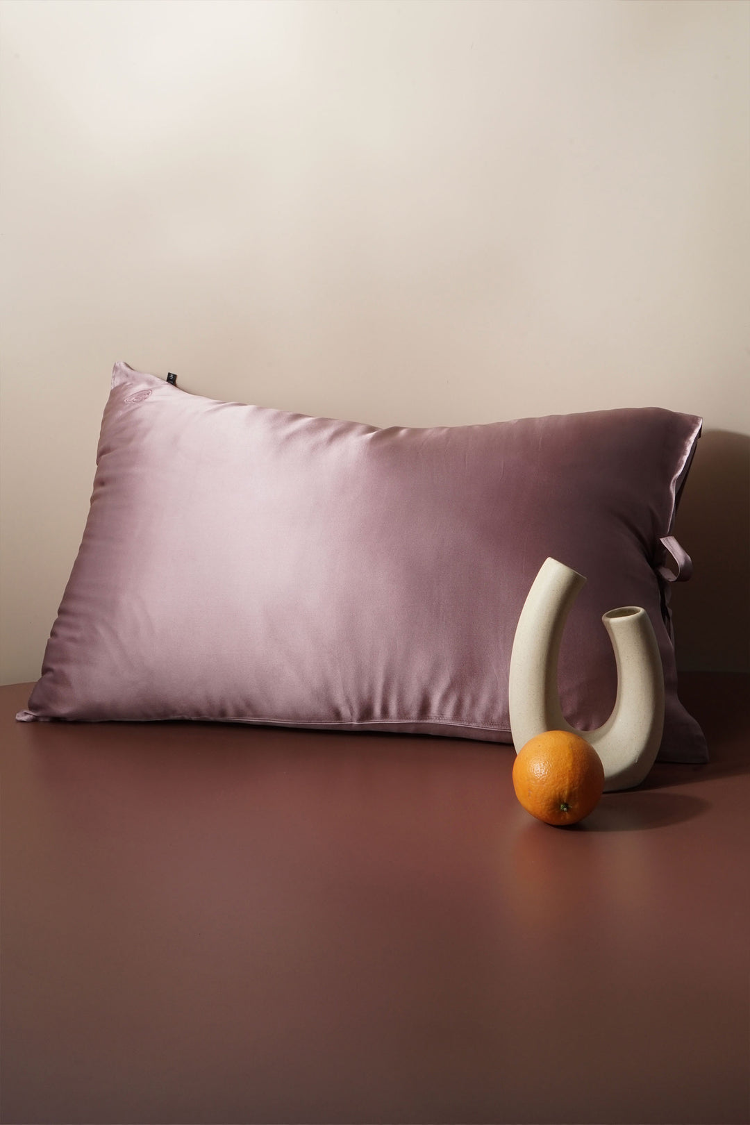 Classic Bowknot Silk Pillowcase