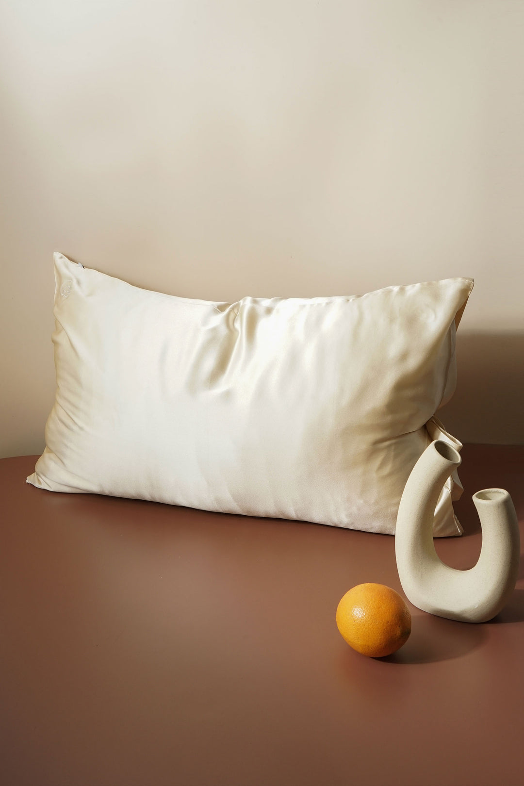 Classic Bowknot Silk Pillowcase